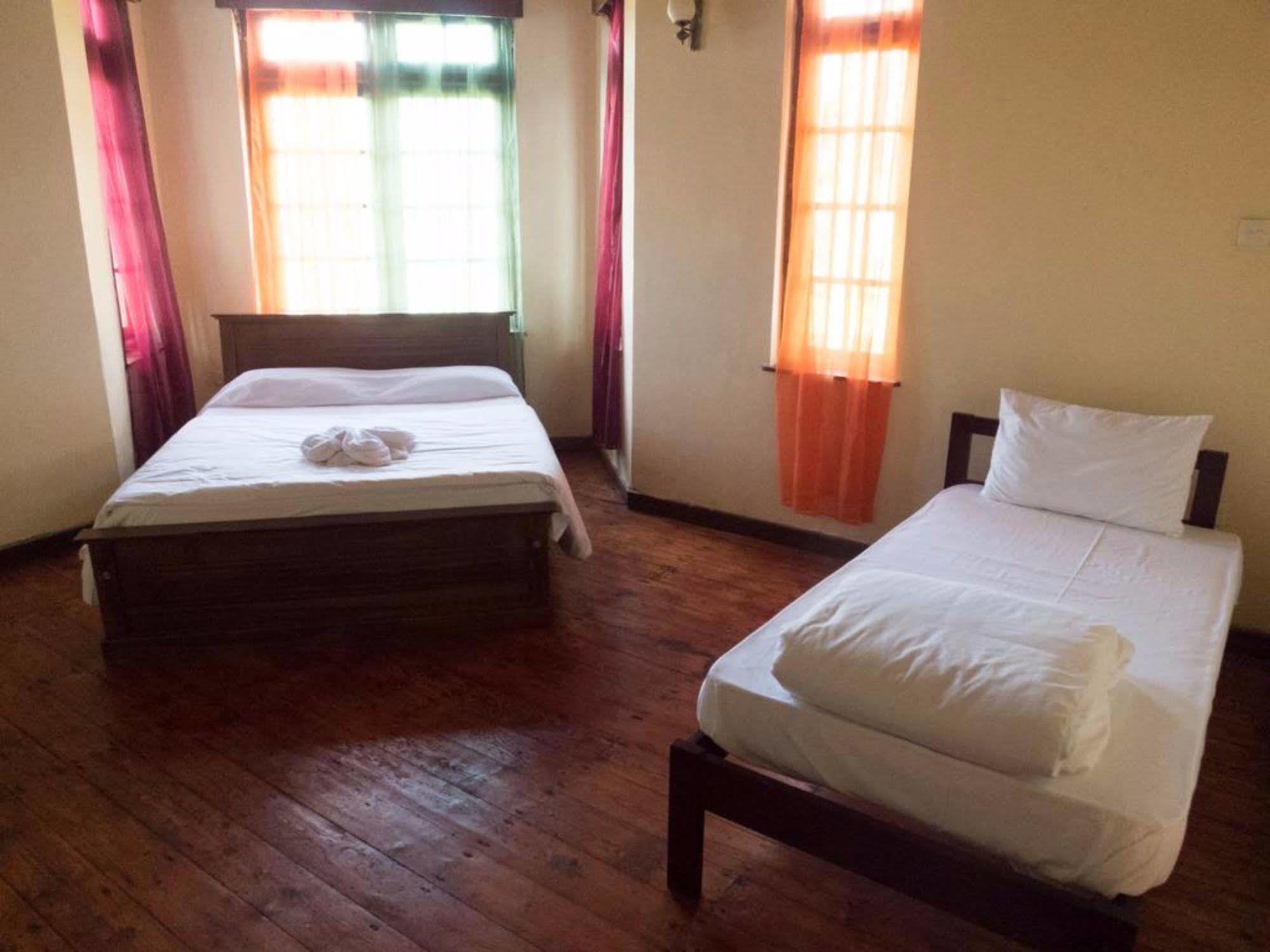 Nuwara Eliya Hostel By Backpack Lanka Exteriör bild